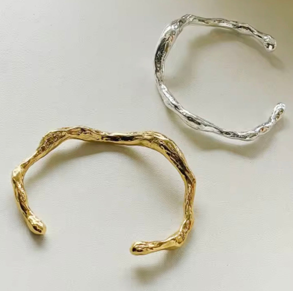 Molten Lava Cuff