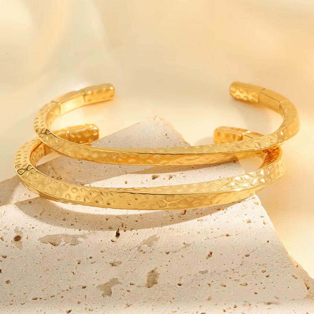 Coastal Glow Cuff