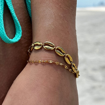Glow-Up Bracelet