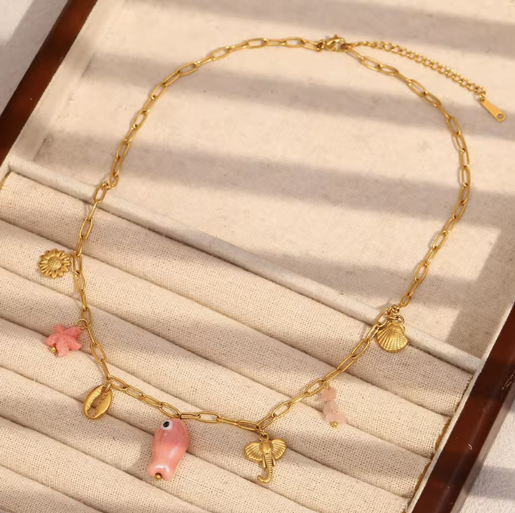 Seaside Curio Chain